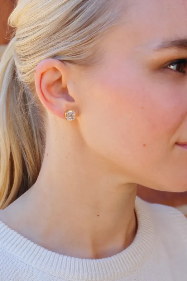 Tiny Gods Illusion Asscher Cut Diamond Studs