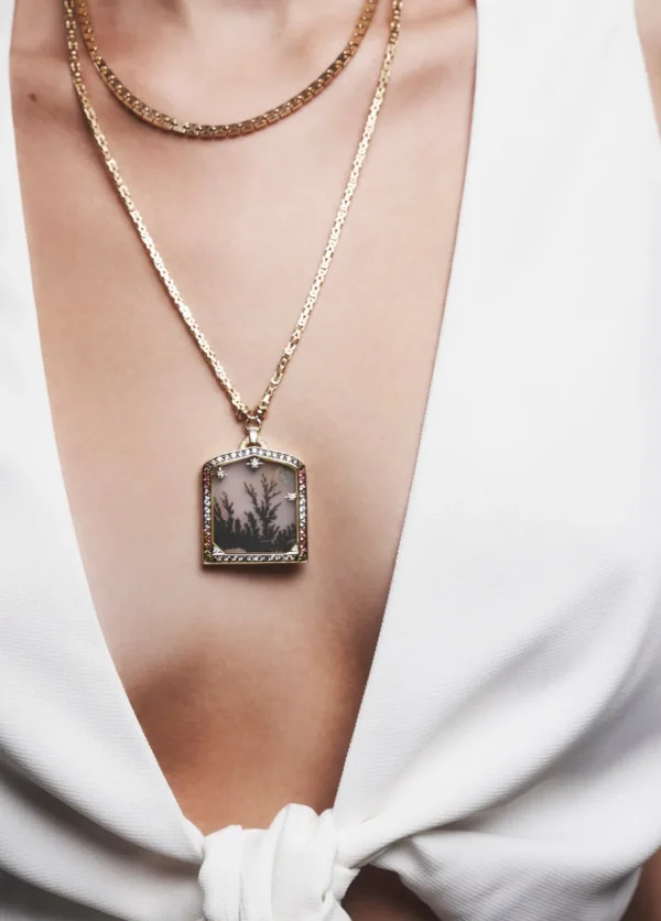 Venyx Karya Necklace